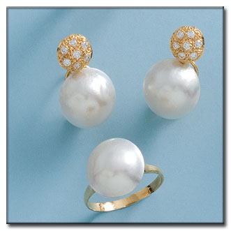 [P2131] PENDIENTES ORO 18KL PERLAS JAPONESAS